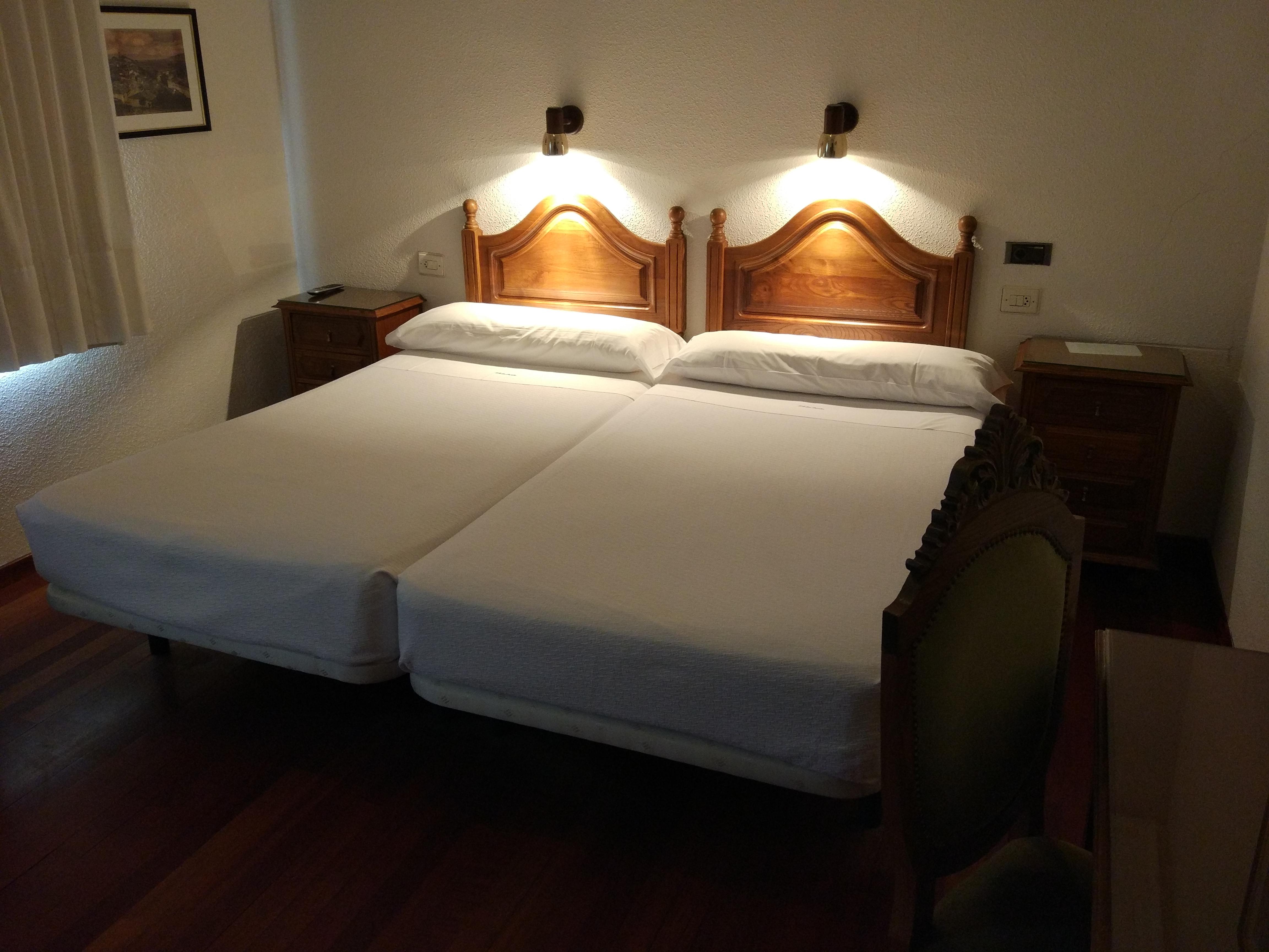 Hotel Los Perales Puebla de Sanabria Εξωτερικό φωτογραφία