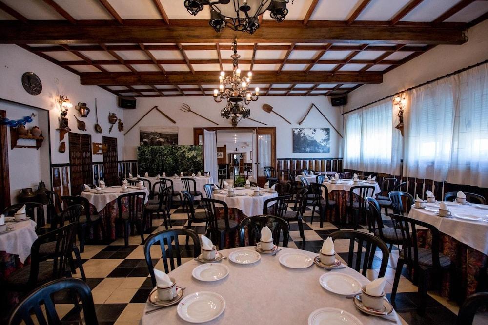 Hotel Los Perales Puebla de Sanabria Εξωτερικό φωτογραφία