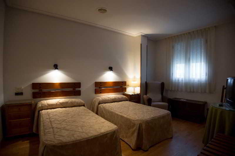 Hotel Los Perales Puebla de Sanabria Εξωτερικό φωτογραφία