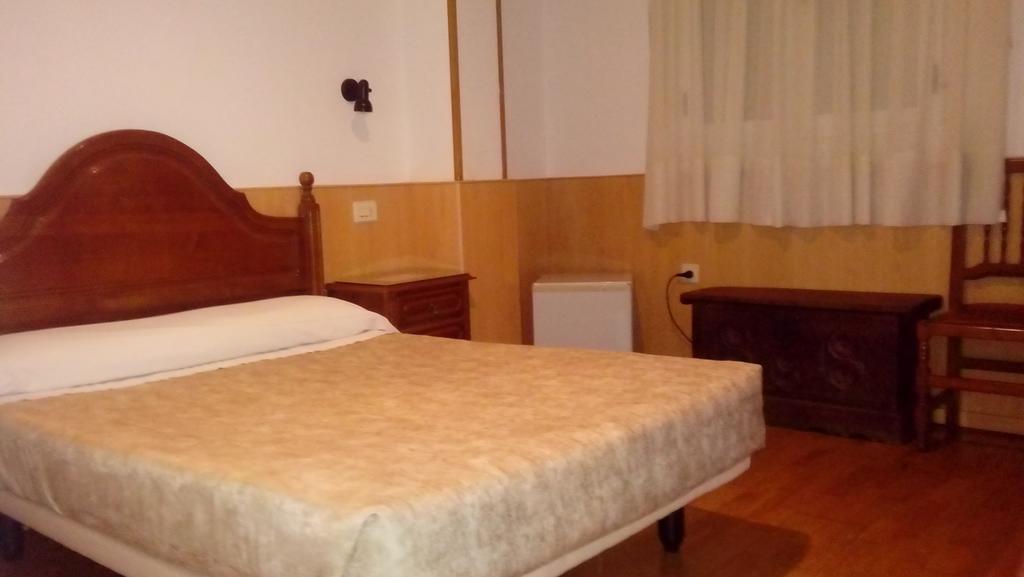 Hotel Los Perales Puebla de Sanabria Εξωτερικό φωτογραφία